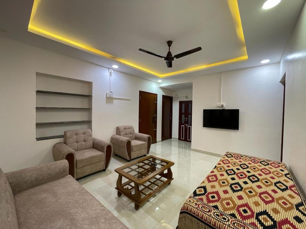 Holiday Home #Vibrant#Hear Of The City #Family Only Mangalore Exterior photo